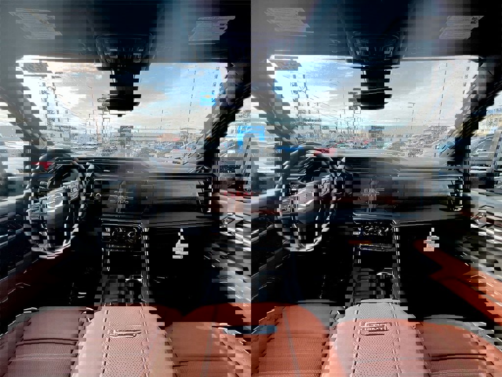 New 2025 GMC Sierra 3500 Denali Ultimate image 18