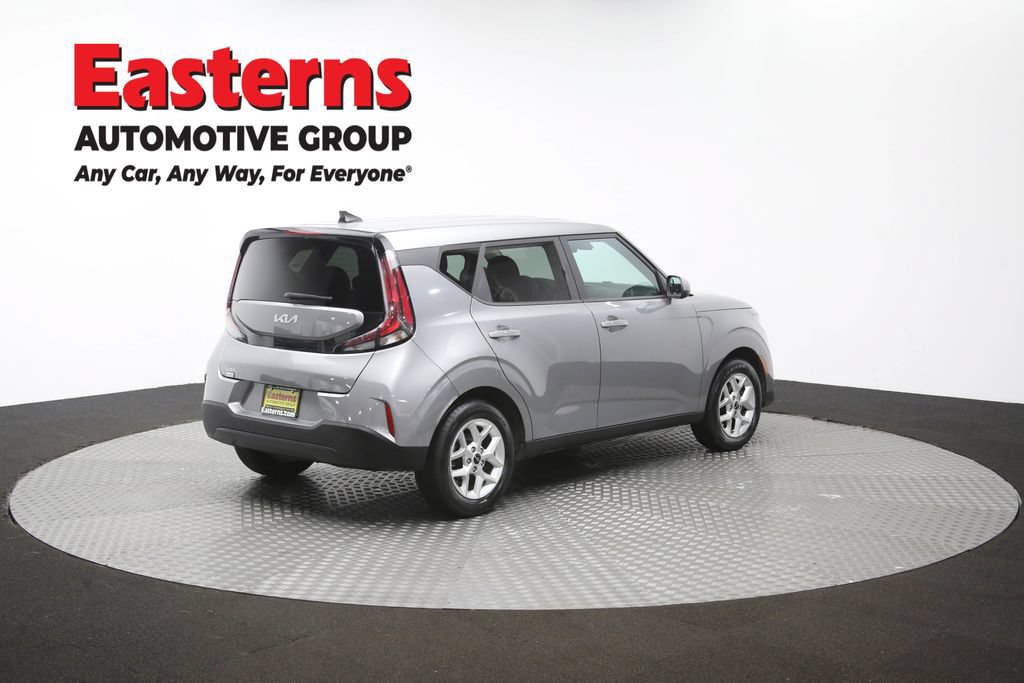 Used 2023 Kia Soul LX w/ Option Group 015 FWD image 41