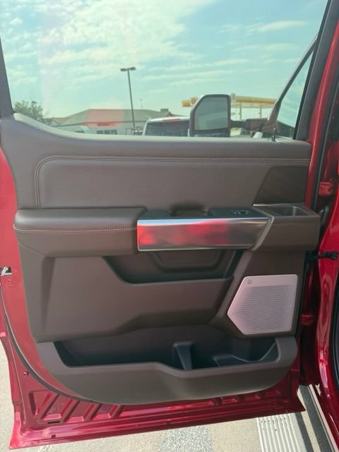 New 2026 Ford F350 King Ranch w/ Chrome Package AWD/4WD image 13