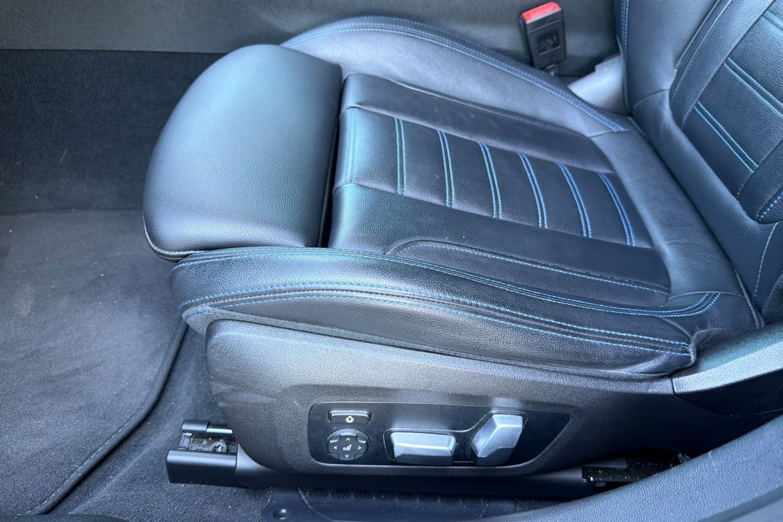 Used 2023 BMW M340i xDrive AWD/4WD image 14