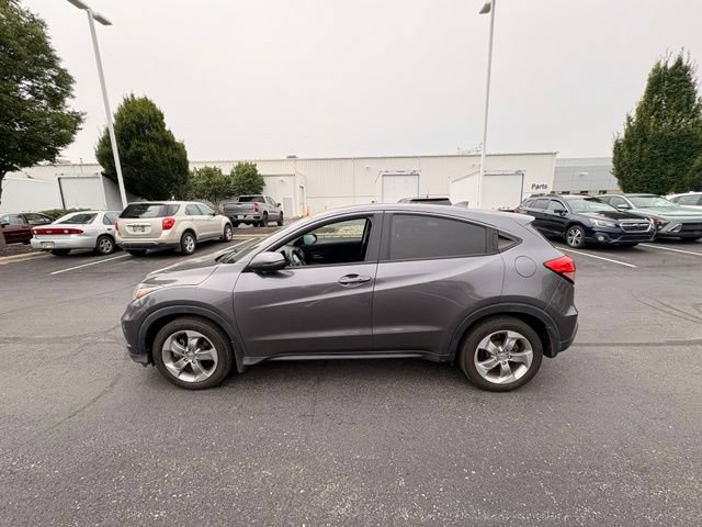 Used 2017 Honda HR-V EX image 9