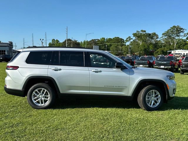 New 2025 Jeep Grand Cherokee L Laredo w/ Luxury Tech Group I image 5
