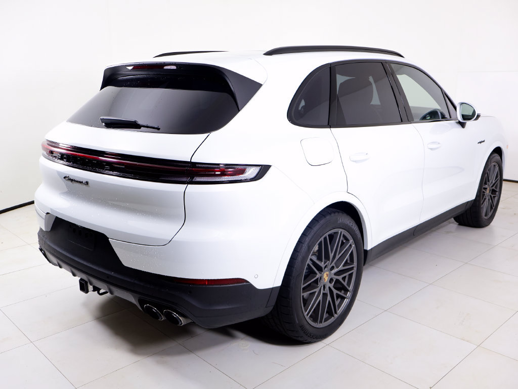 Certified 2026 Porsche Cayenne S AWD/4WD image 31