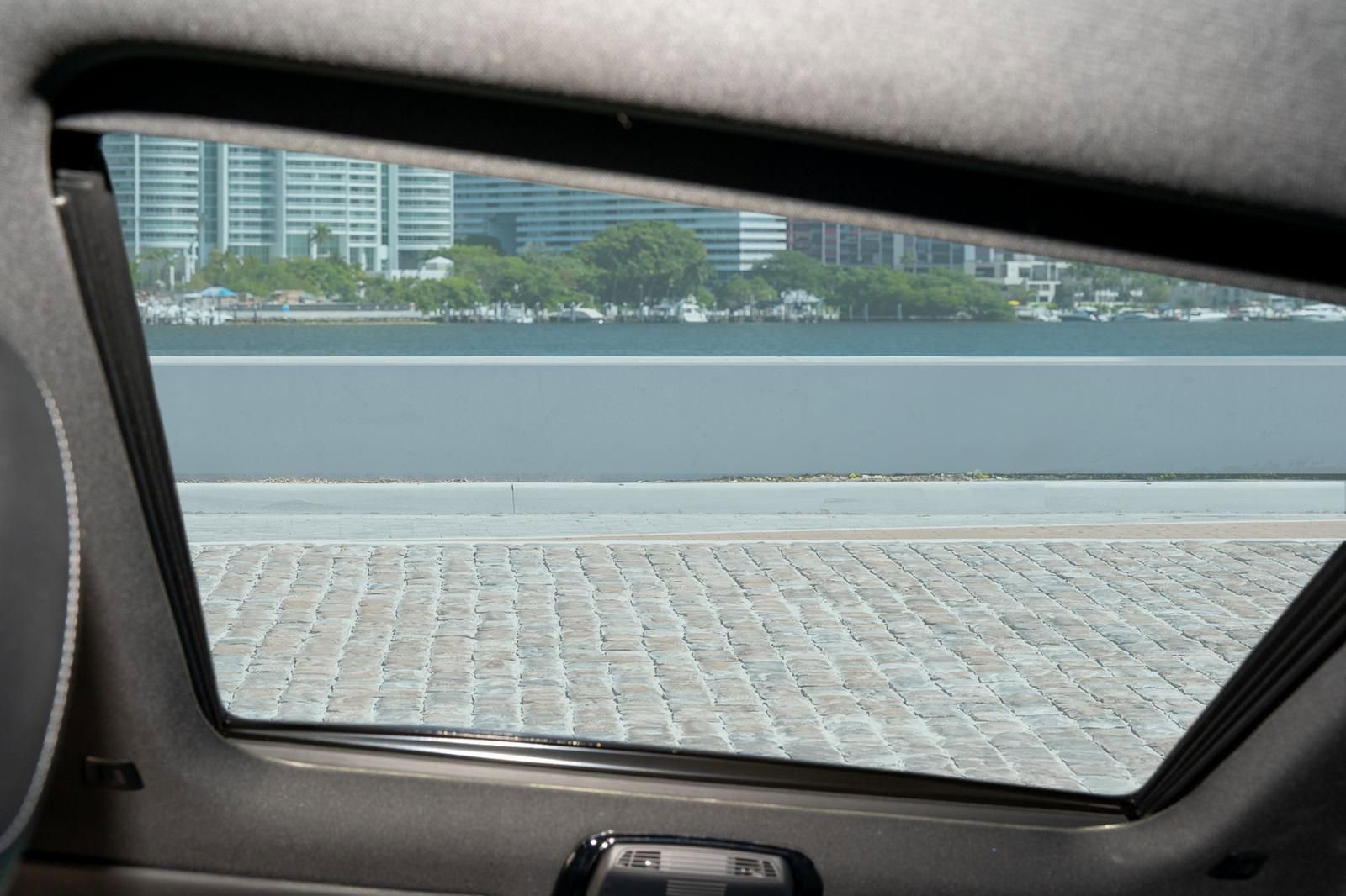 Used 2023 BMW 230i Coupe w/ Premium Package RWD image 16