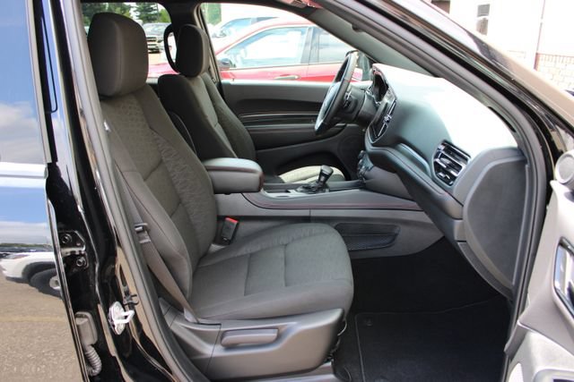 Used 2025 Dodge Durango GT AWD/4WD image 40