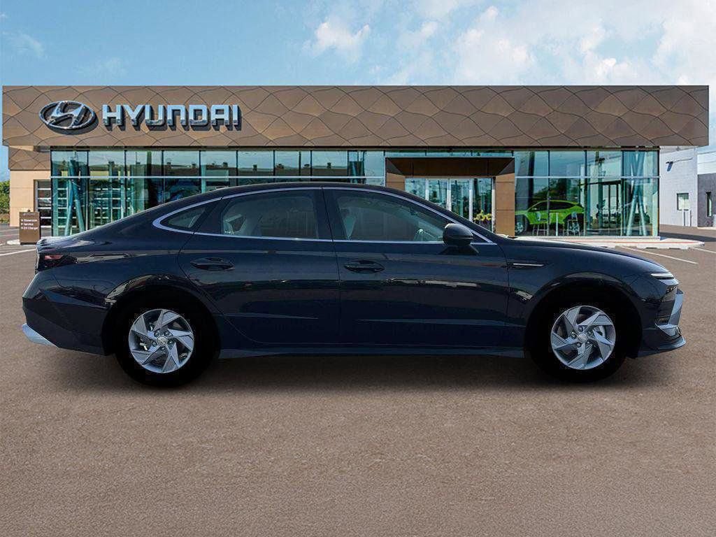 New 2026 Hyundai Sonata SE image 9