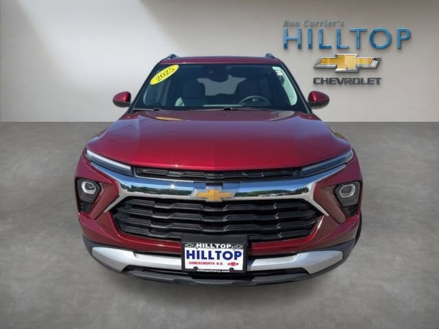 Used 2025 Chevrolet TrailBlazer LT AWD/4WD image 15