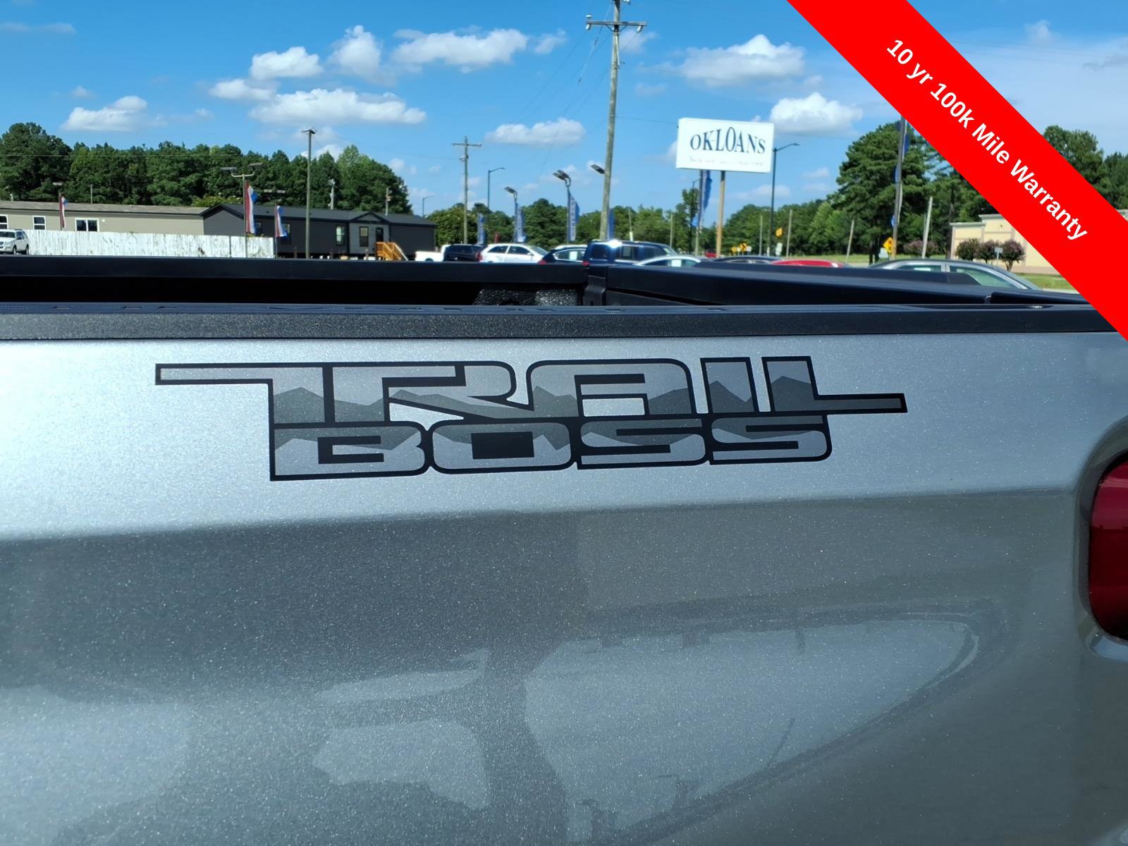 New 2026 Chevrolet Silverado 1500 Custom Trail Boss w/ Dark Appearance Package AWD/4WD image 11