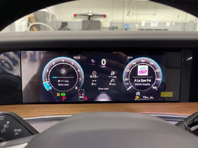 New 2026 Volkswagen Tiguan SEL R-Line AWD/4WD image 14