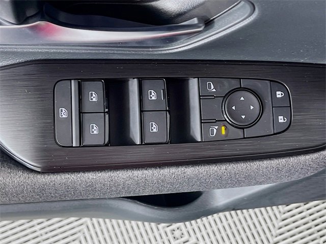 New 2026 Nissan Kicks SV image 16