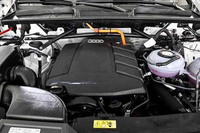 Certified 2025 Audi Q5 e Premium Plus w/ Premium Plus Package image 23