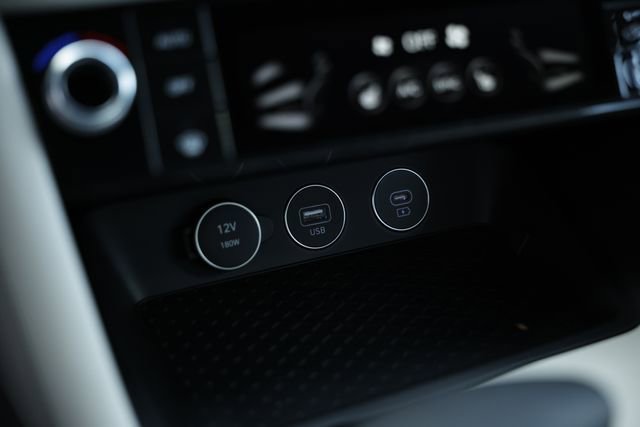 New 2025 Genesis G70 2.5T image 38