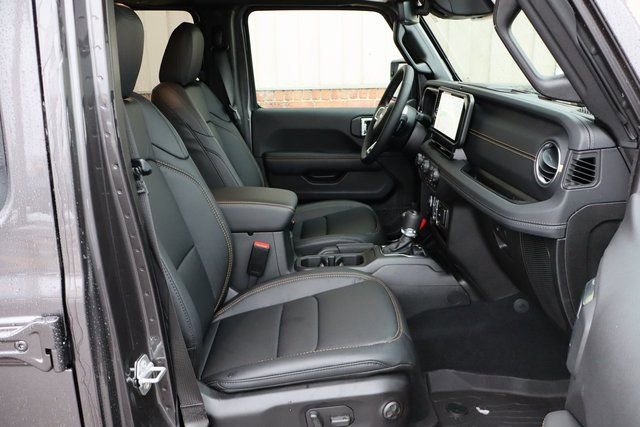 New 2026 Jeep Wrangler Unlimited Sahara AWD/4WD image 45