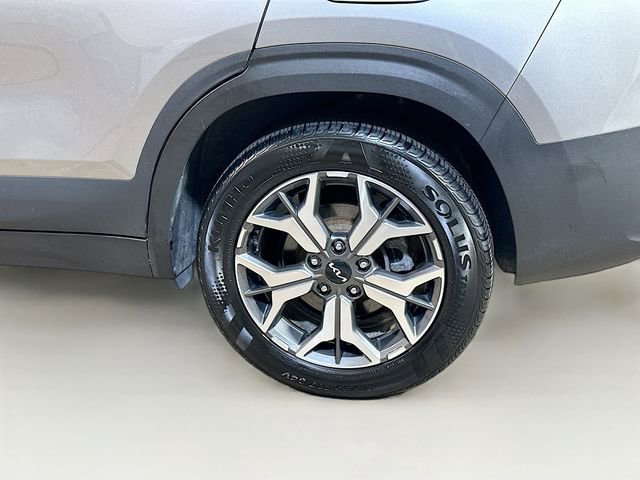Used 2023 Kia Seltos EX image 6