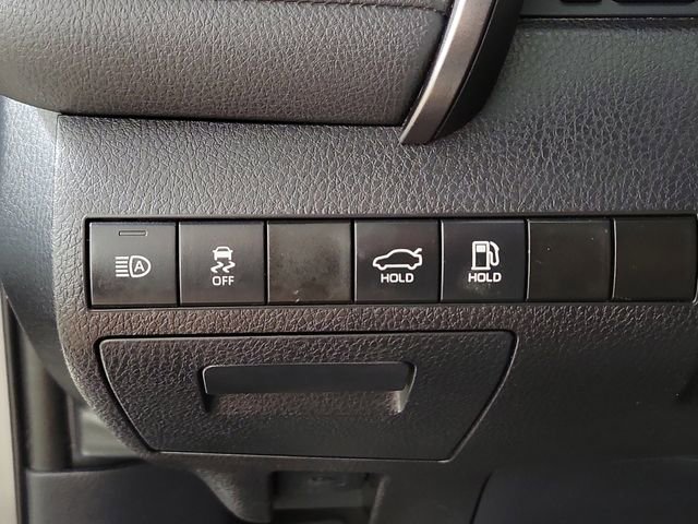 Used 2021 Toyota Camry SE FWD image 23