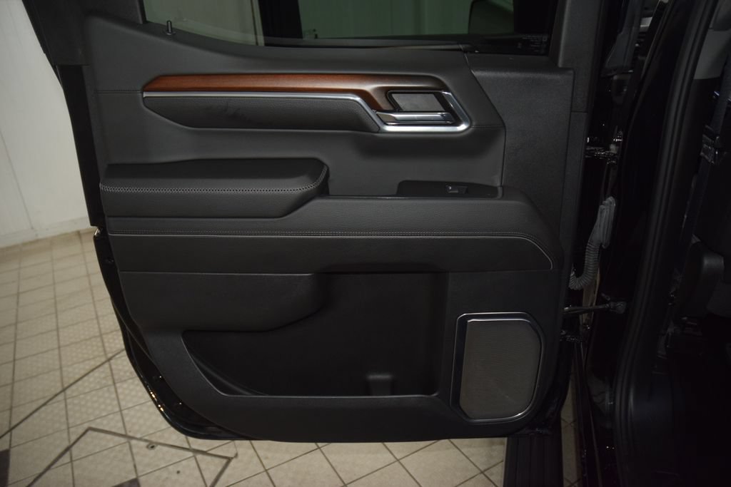 Used 2024 GMC Sierra 1500 Denali AWD/4WD image 50