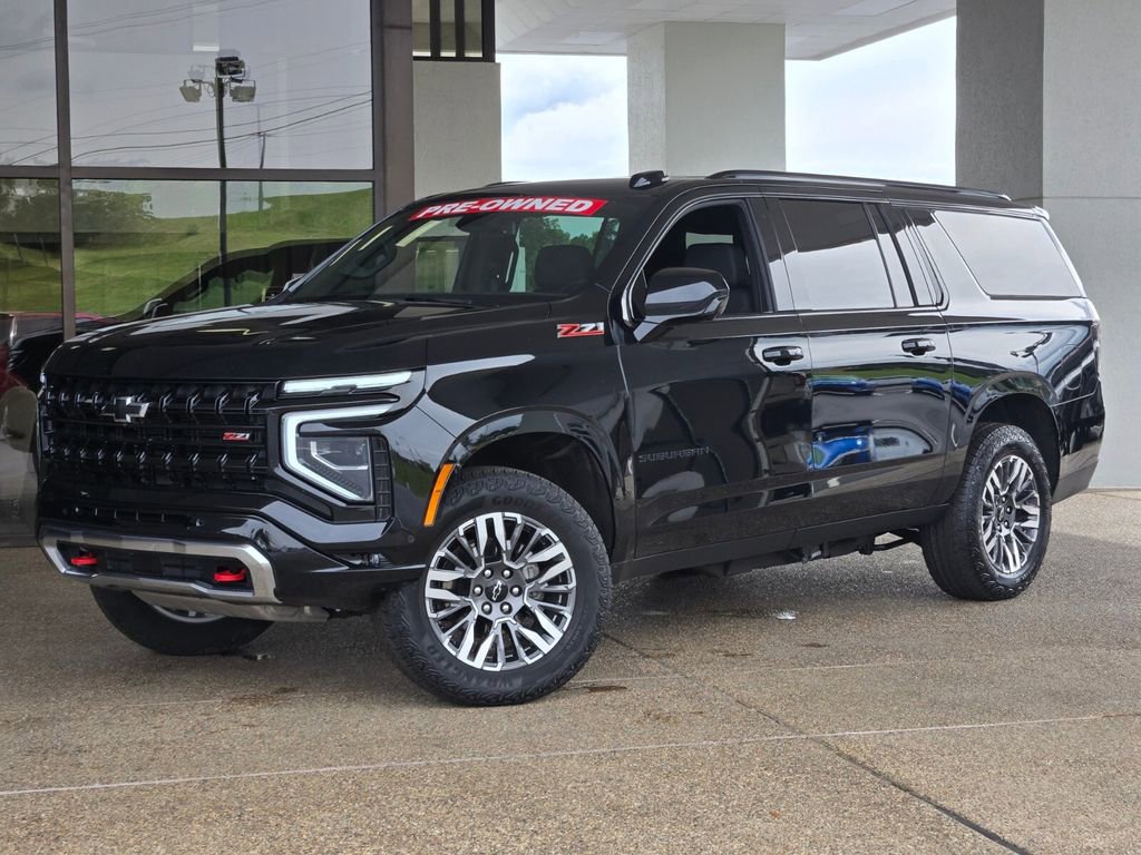 Used 2025 Chevrolet Suburban Z71 AWD/4WD image 1