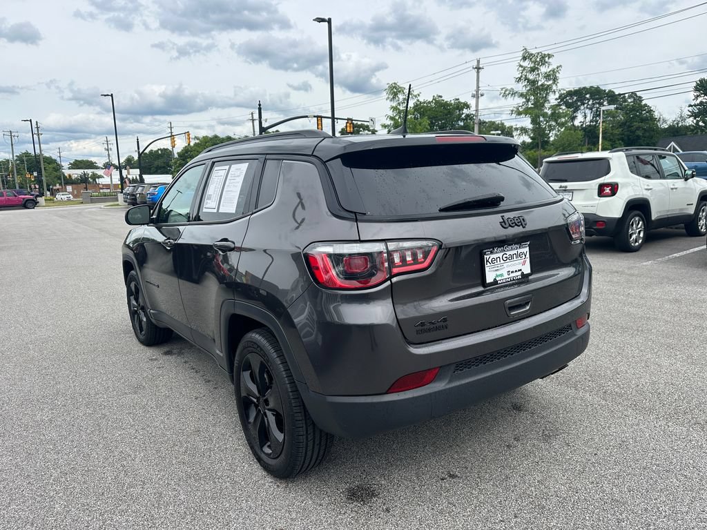 Used 2020 Jeep Compass Latitude AWD/4WD image 4