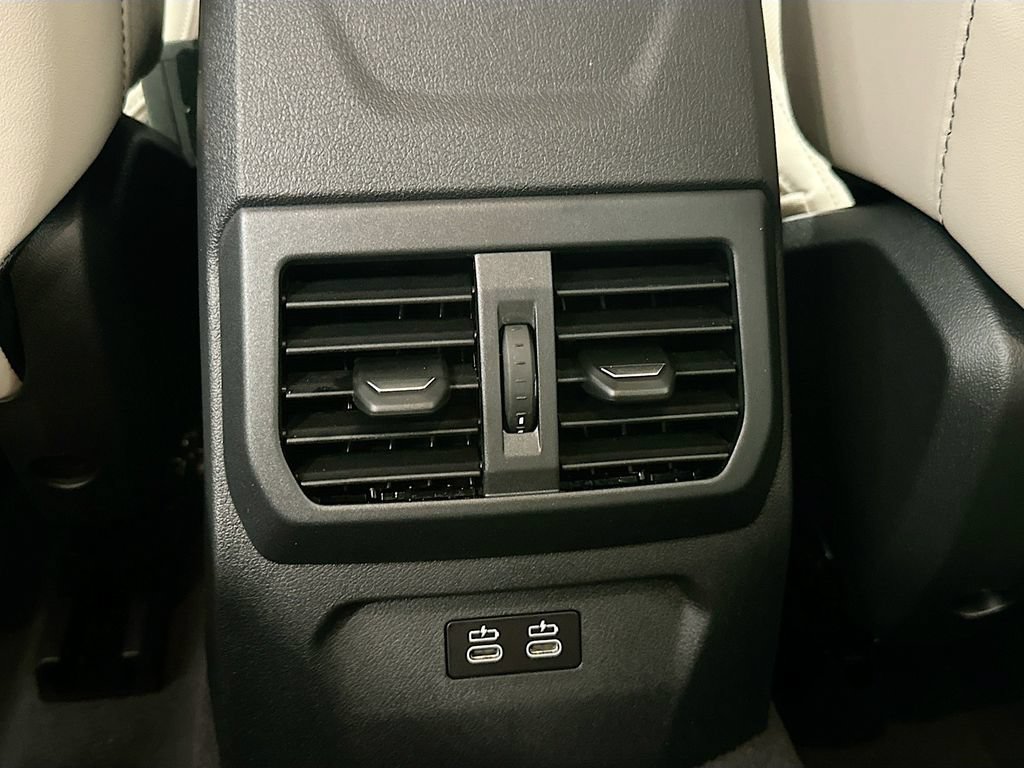 Used 2026 BMW 228i xDrive w/ Technology Package AWD/4WD image 26
