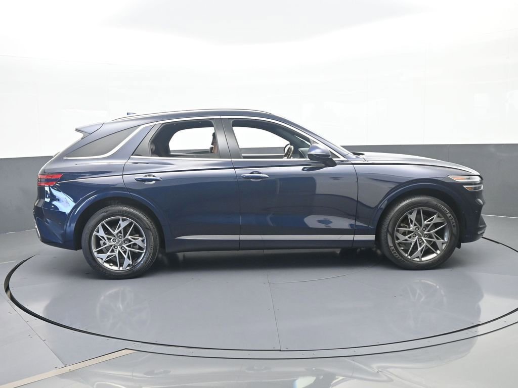 Used 2022 Genesis GV70 2.5T w/ Advanced Package image 7