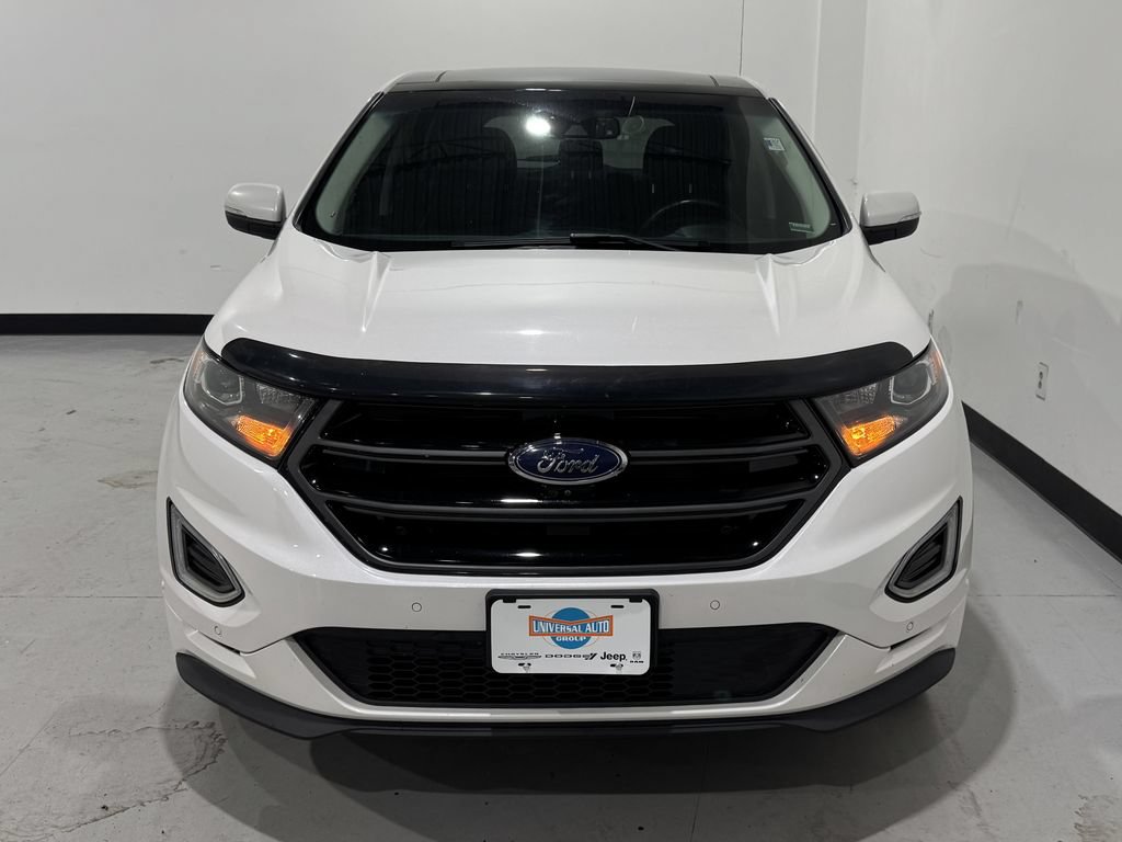 Used 2018 Ford Edge Sport w/ Equipment Group 401A AWD/4WD image 9