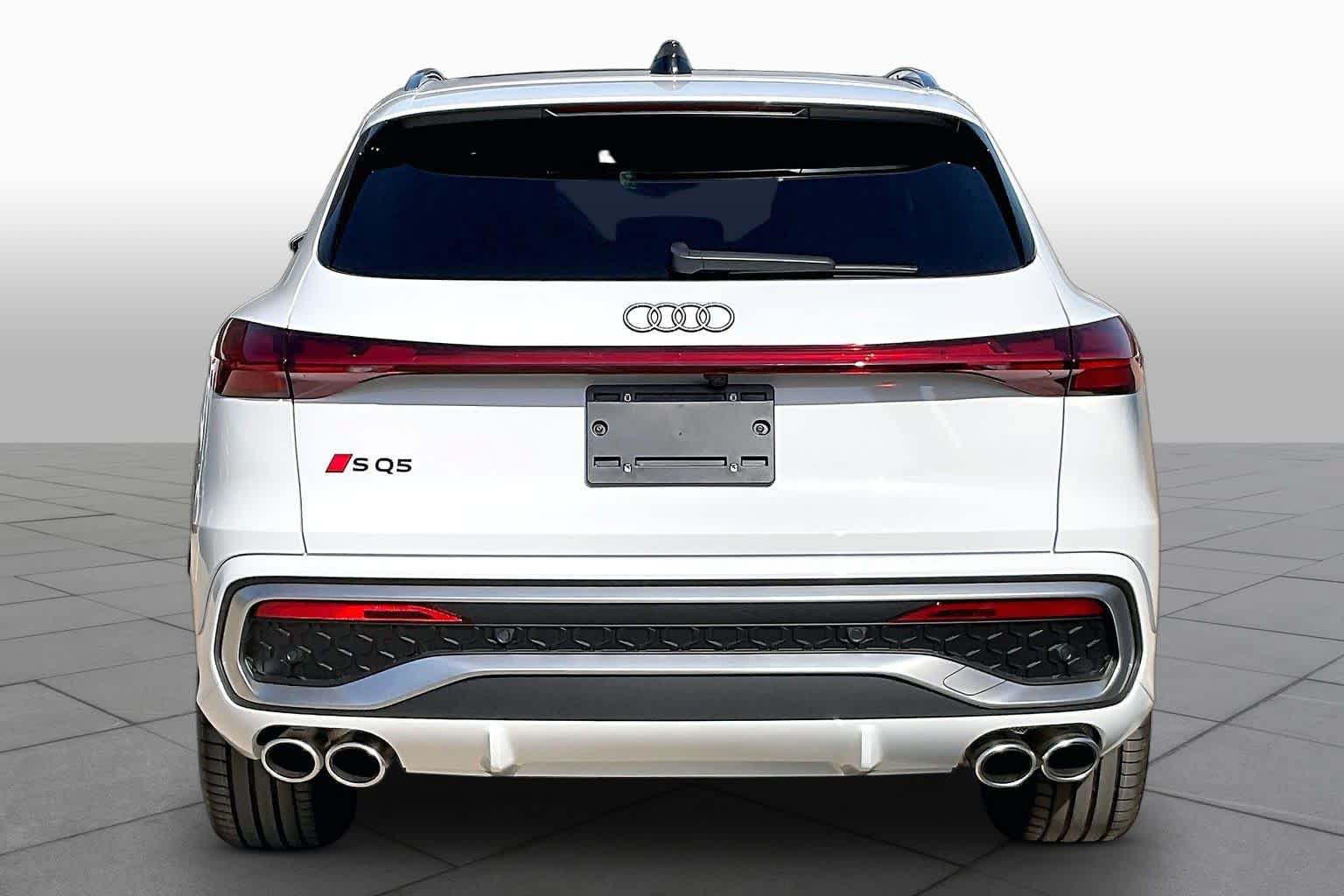 New 2026 Audi SQ5 Prestige AWD/4WD image 4