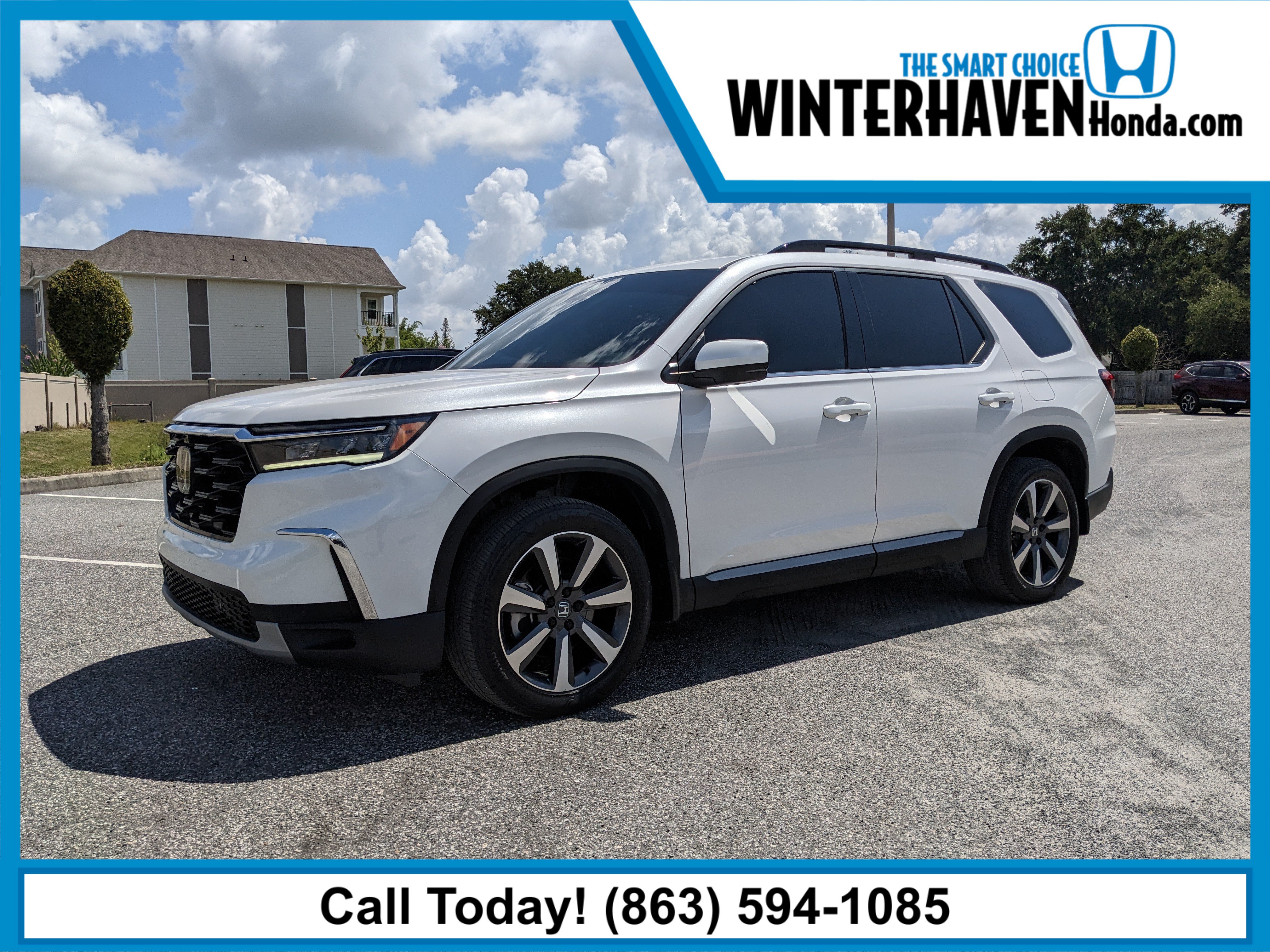 Used 2024 Honda Pilot Elite image 1