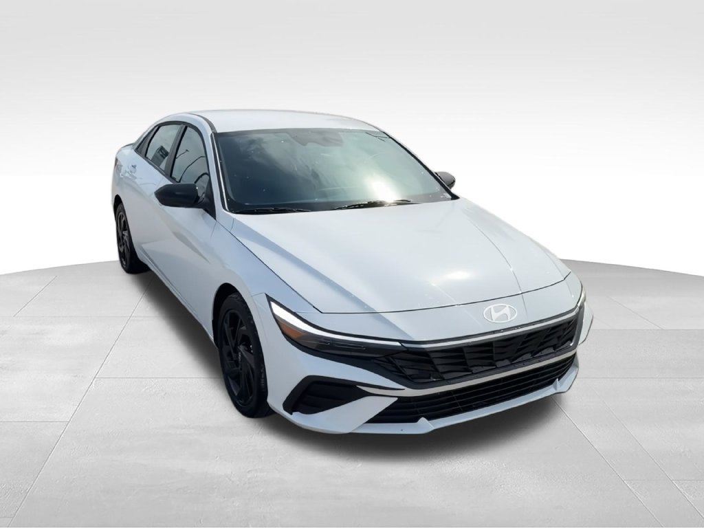 New 2026 Hyundai Elantra Sport FWD image 2