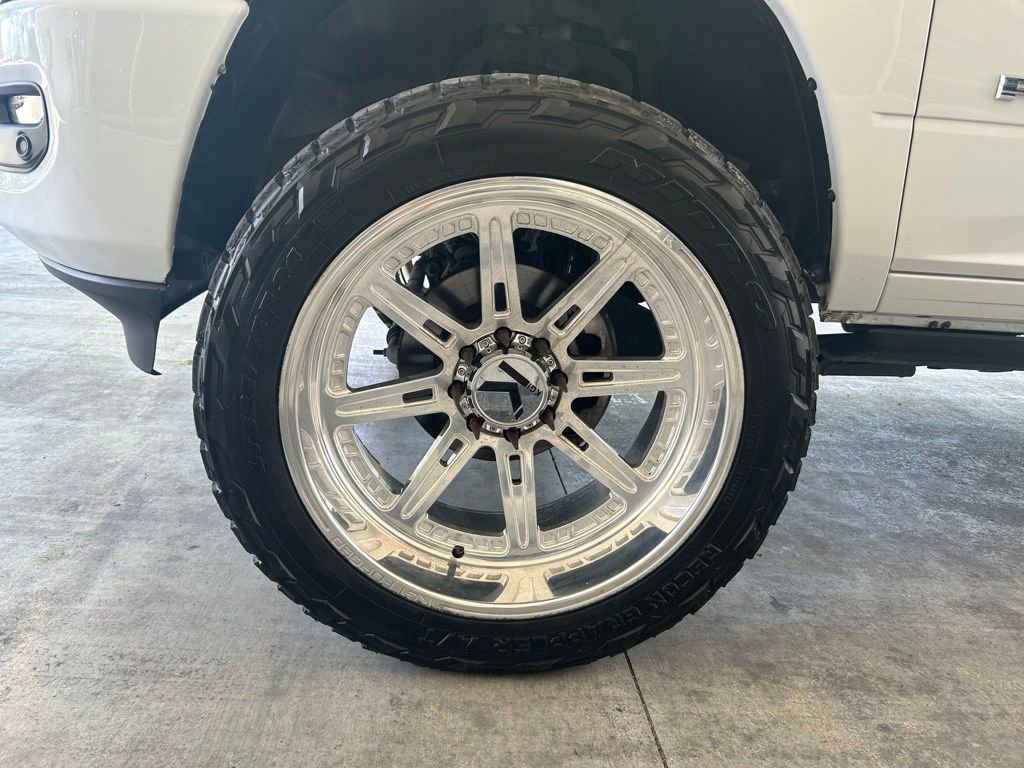Used 2025 RAM 2500 Laramie AWD/4WD image 13