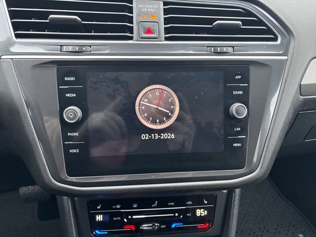 Used 2022 Volkswagen Tiguan SE image 19