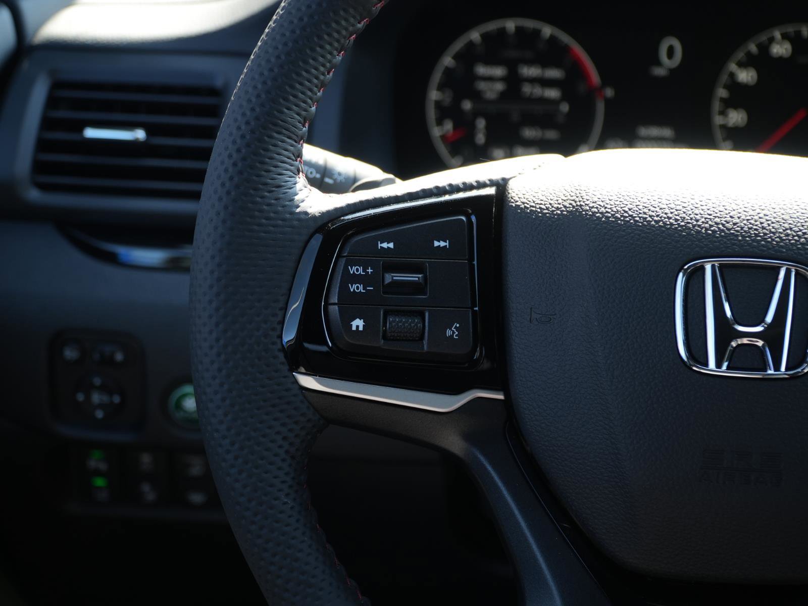 New 2026 Honda Ridgeline Black Edition image 22