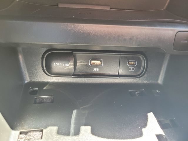 Used 2023 Kia Soul S FWD image 24