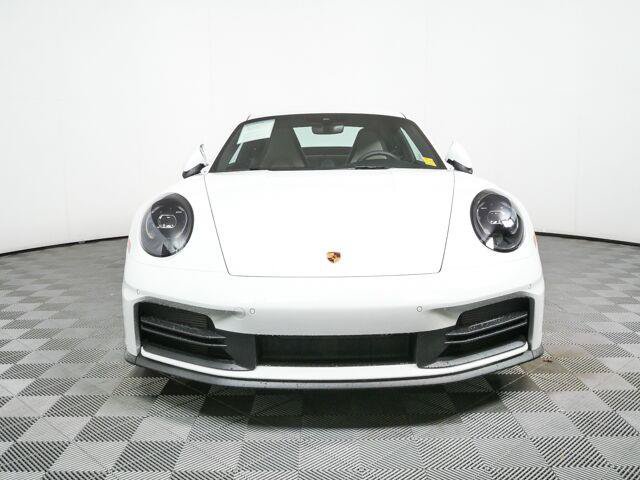 Used 2025 Porsche 911 Carrera RWD image 29