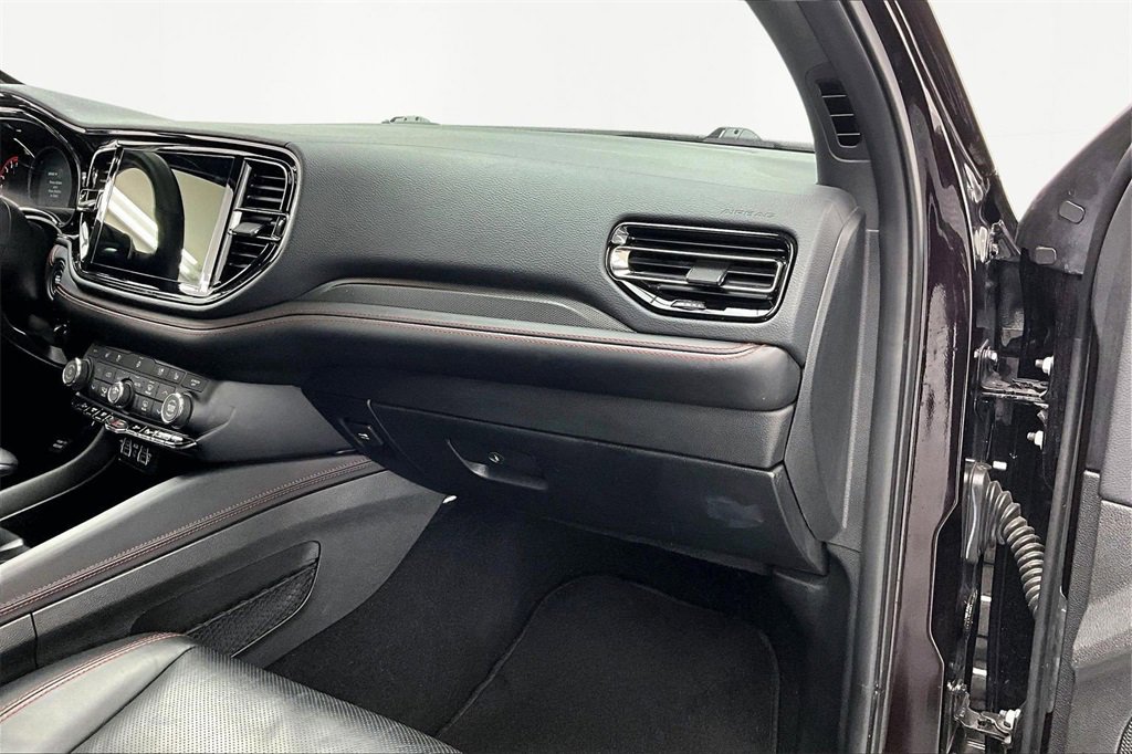 Used 2025 Dodge Durango GT image 17