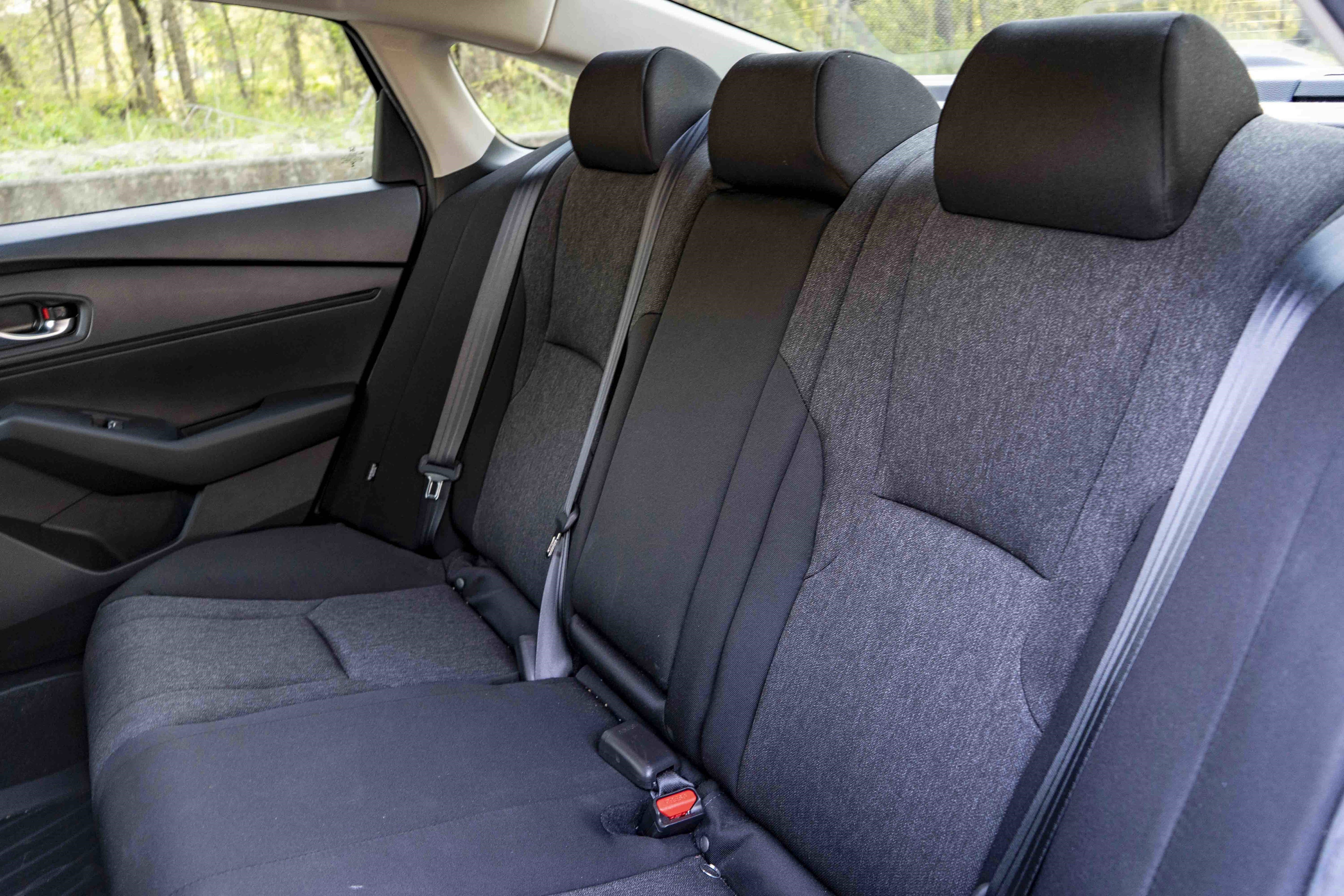 Used 2025 Honda Accord SE image 19