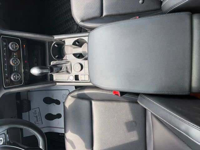 Used 2018 Volkswagen Atlas SEL AWD/4WD image 27