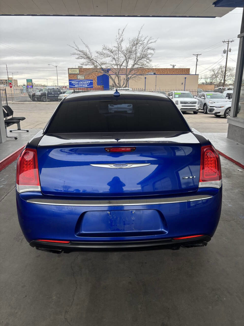 Used 2019 Chrysler 300 Touring image 22