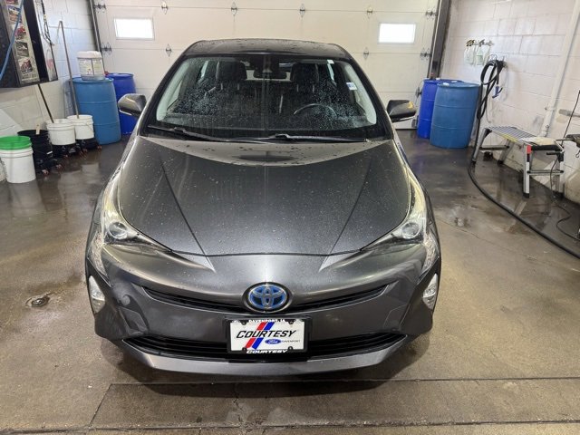 Used 2017 Toyota Prius Four Touring image 3