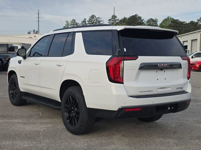 Used 2024 GMC Yukon AT4 w/ Technology Package image 3