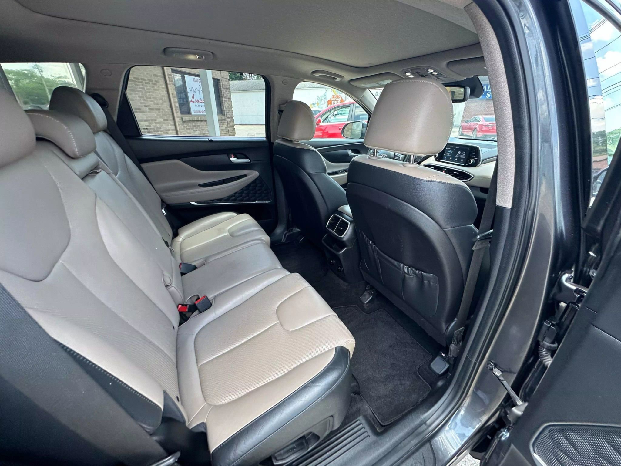 Used 2020 Hyundai Santa Fe SEL w/ Convenience + Premium Package image 30