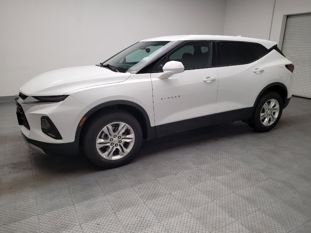Used 2021 Chevrolet Blazer LT FWD image 2