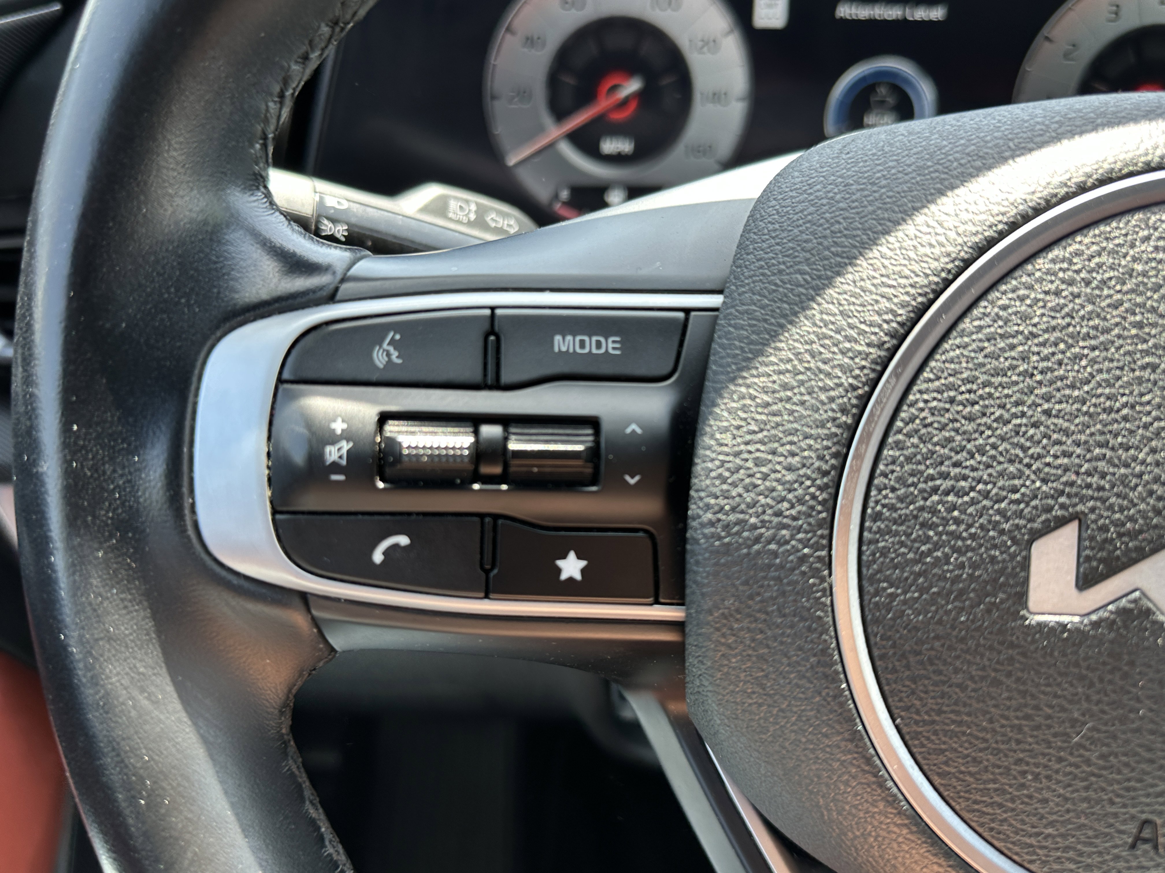 Certified 2023 Kia Sportage SX image 29