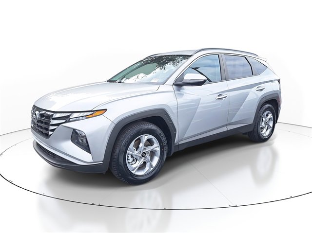 Used 2023 Hyundai Tucson SEL w/ Winter Package image 3