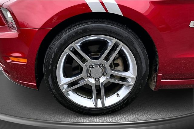 Used 2014 Ford Mustang GT Premium image 30
