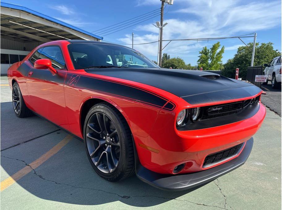 Used 2021 Dodge Challenger R/T w/ T/A Package RWD image 4