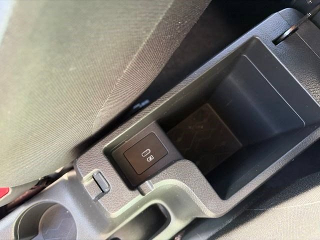 Used 2023 Nissan Versa SV FWD image 24