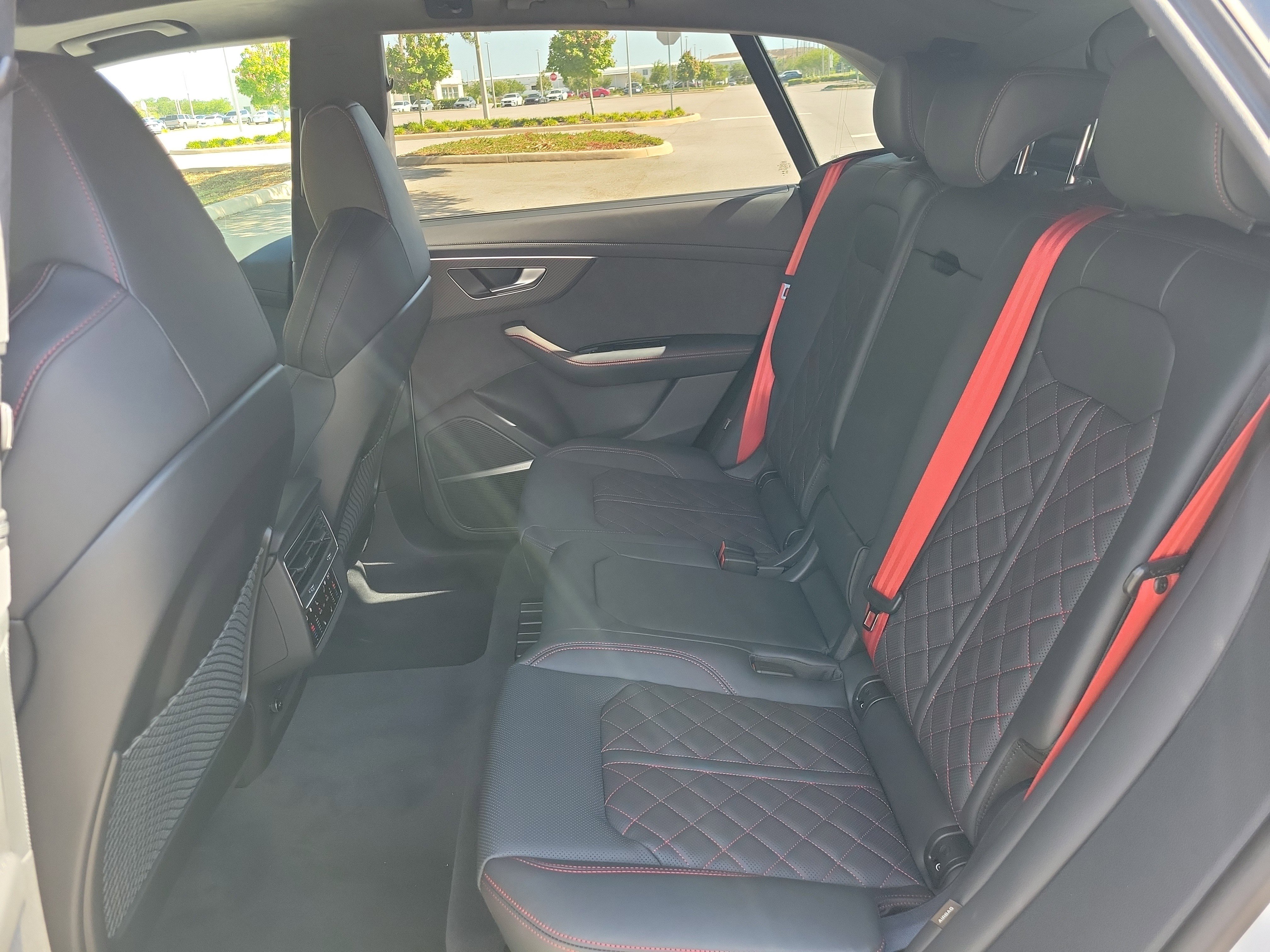 New 2026 Audi SQ8 Prestige AWD/4WD image 16