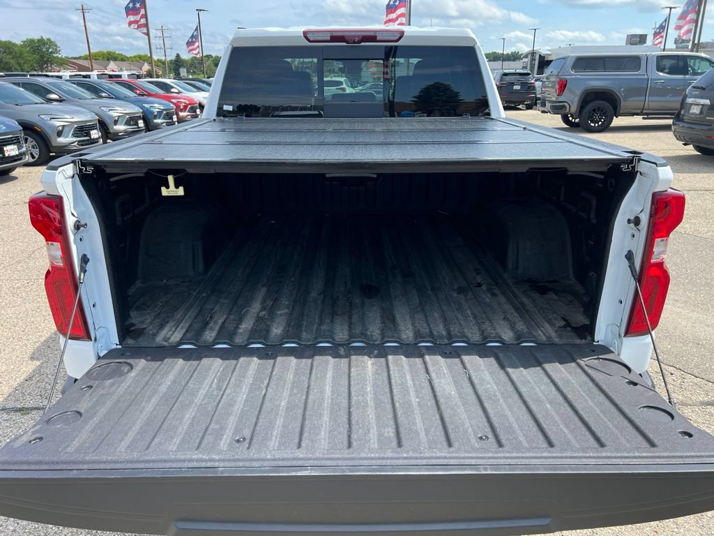 Used 2023 Chevrolet Silverado 1500 LTZ w/ Technology Package AWD/4WD image 14