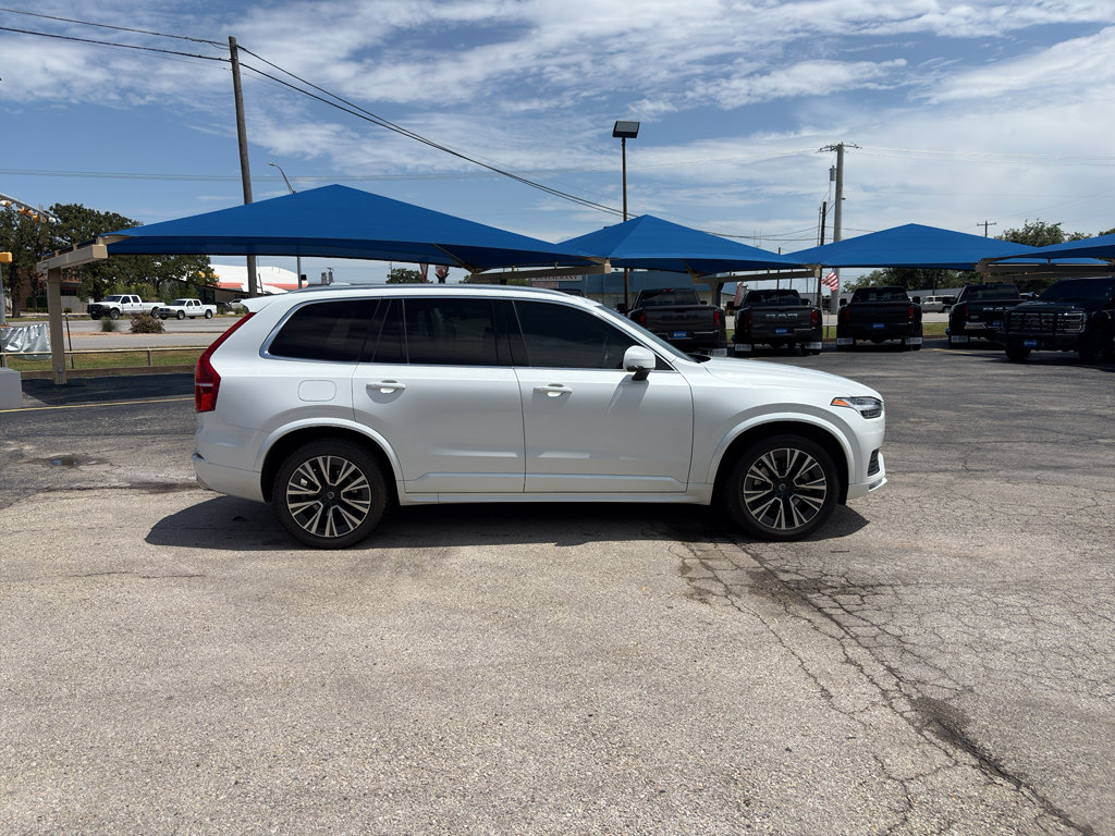 Used 2021 Volvo XC90 T6 Momentum w/ Advanced Package AWD/4WD image 4
