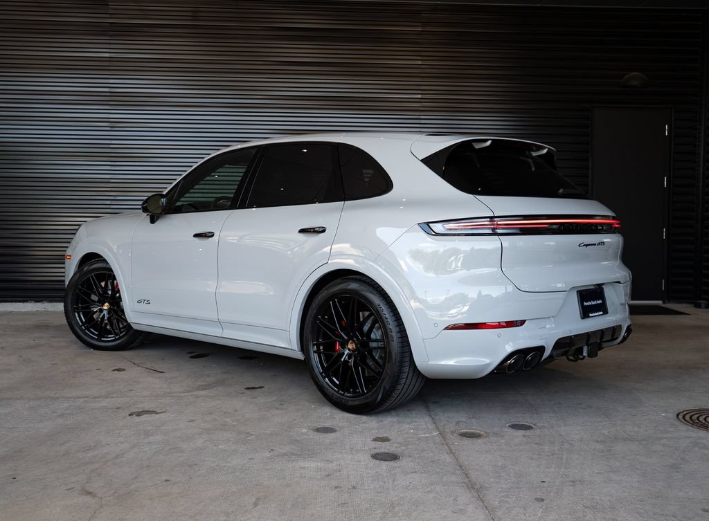 New 2026 Porsche Cayenne GTS AWD/4WD image 3